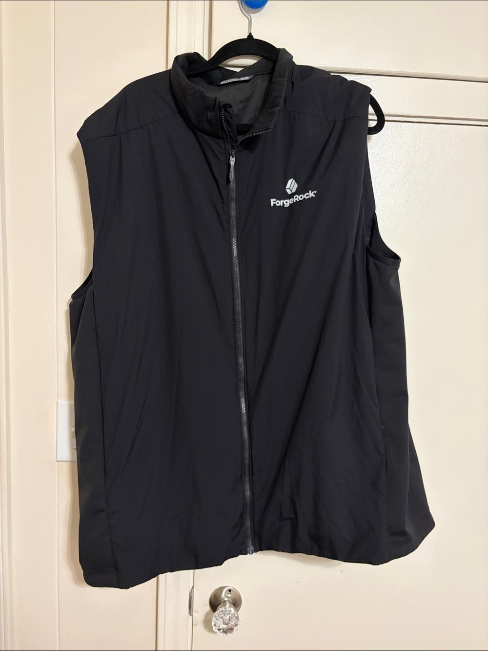 Menβs Arcβteryx 3XL Black Lightweight Vest Jacket